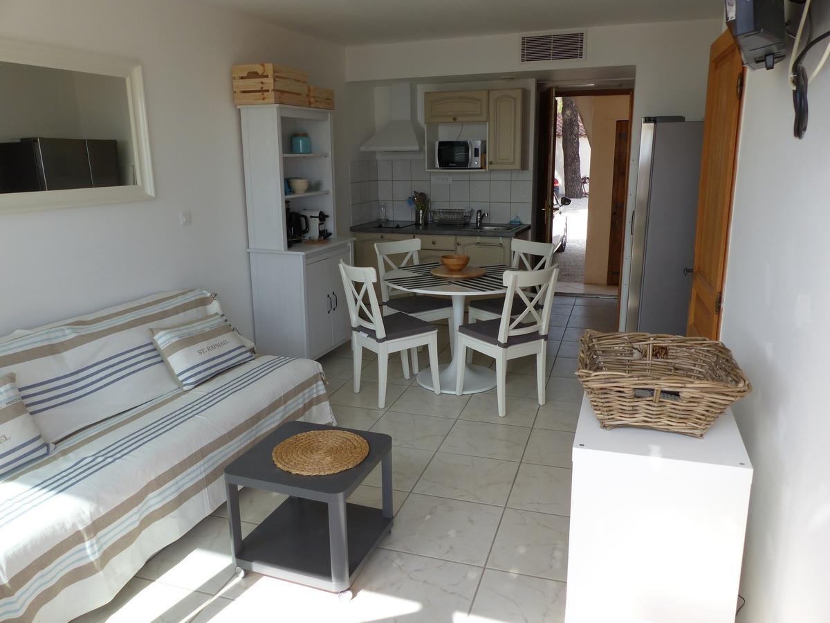 Appartement Face A La Mer 拉克鲁瓦瓦尔梅 外观 照片