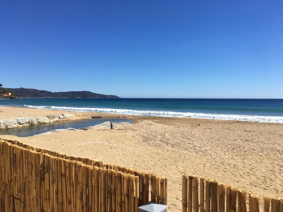 Appartement Face A La Mer 拉克鲁瓦瓦尔梅 外观 照片